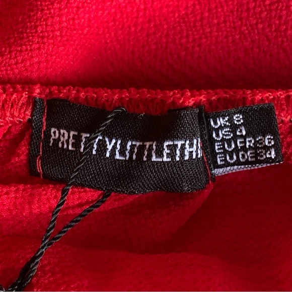 NWT PrettyLittleThing Tie Front Crop Top - Picture 9 of 11